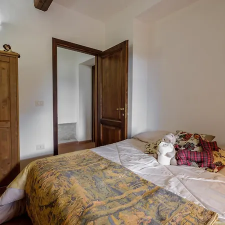 Holiday home Ginepro Poderone